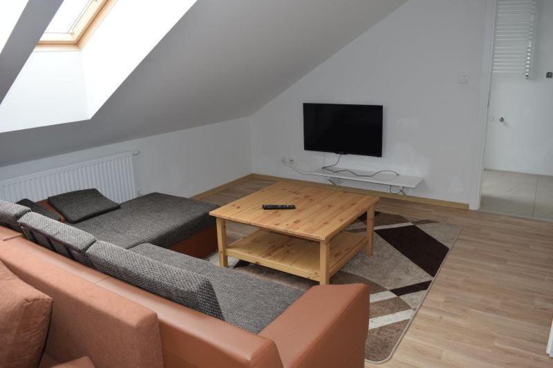 Hotel Cen Wydminy Extérieur photo